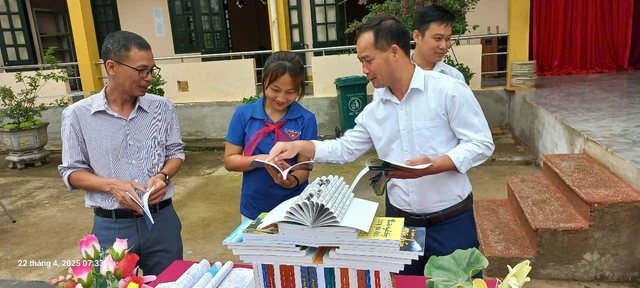 HƯỞNG ỨNG NGÀY SÁCH VÀ VĂN HÓA ĐỌC VIỆT NAM NĂM 2025