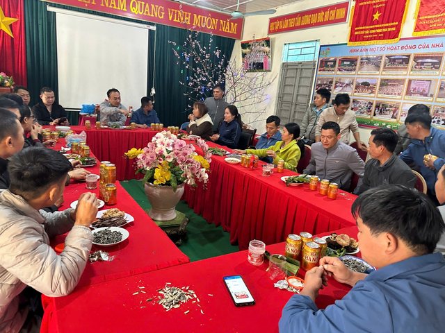 Gặp mặt đầu xuân trường PTDTBT THCS Hừa Ngài 2025-2026